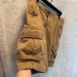 Urban Pipeline Cargo Shorts Mens 38 Khaki Tan Y2K Baggy Utility Hits At Knee